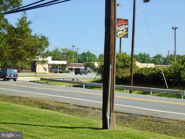 PADGENTS CORNER - Residential