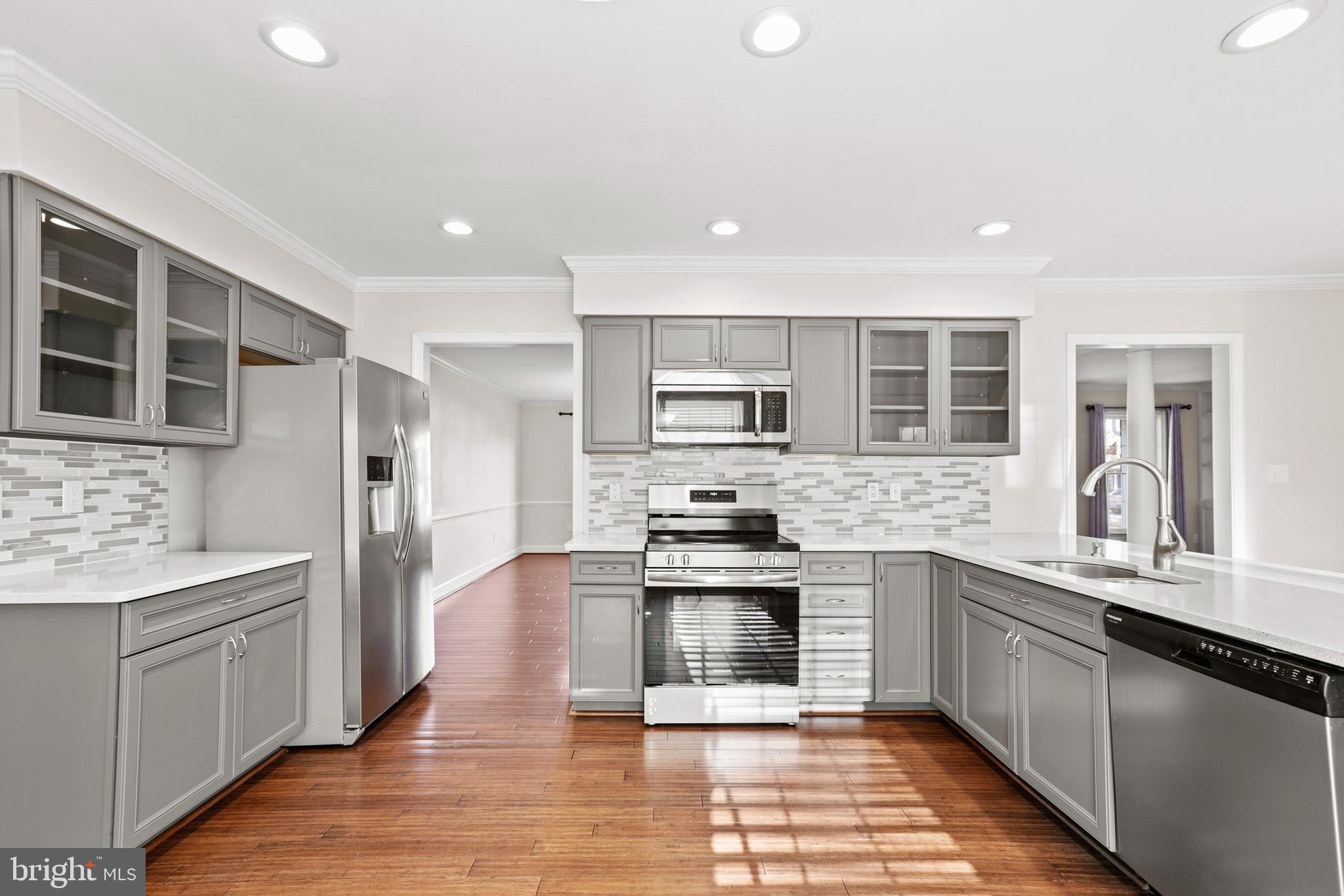 LEAVELLS CROSSING - Residential