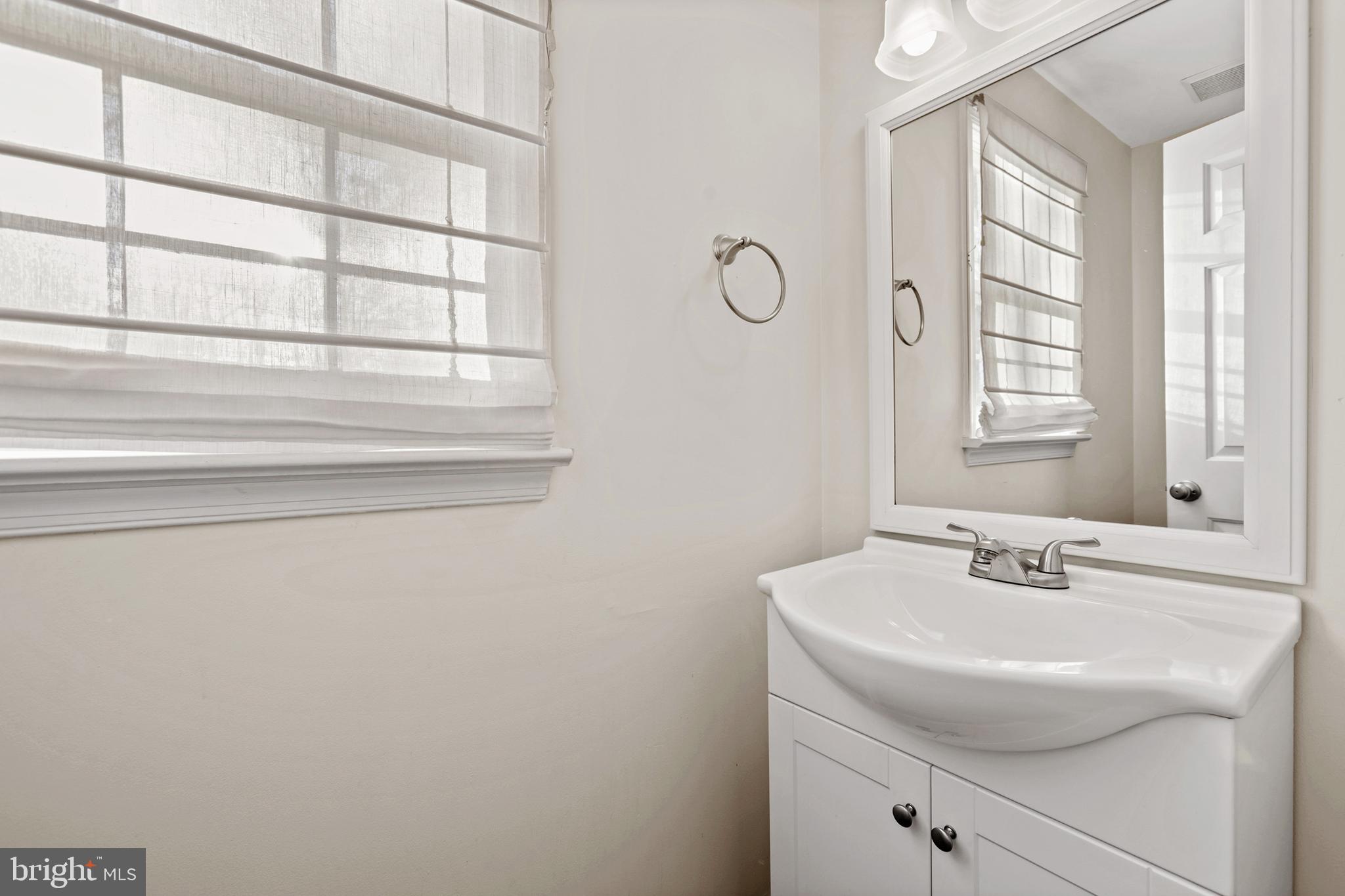 LEAVELLS CROSSING - Residential