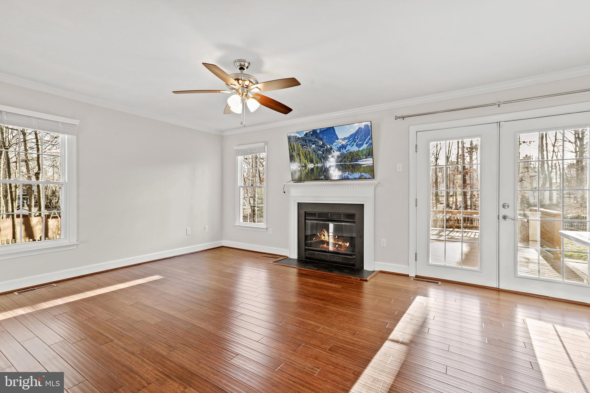 LEAVELLS CROSSING - Residential