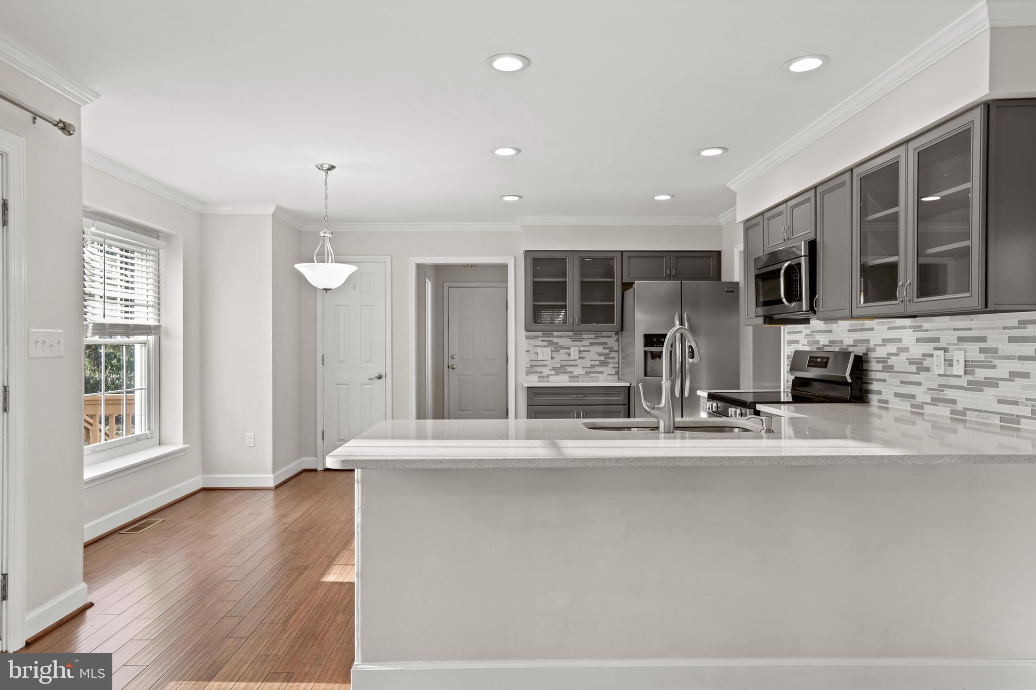 LEAVELLS CROSSING - Residential