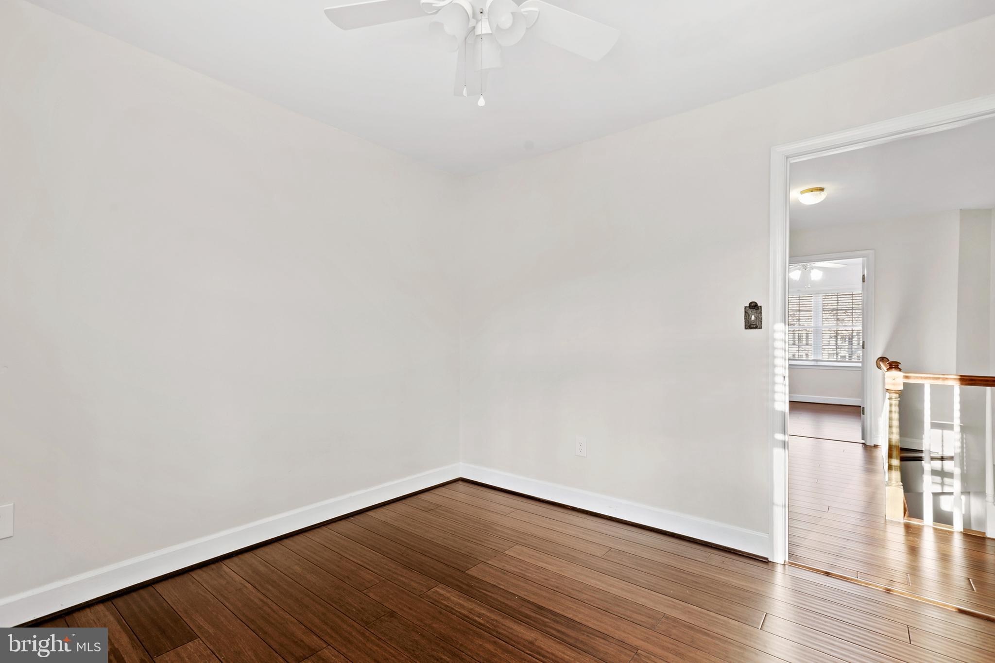 LEAVELLS CROSSING - Residential