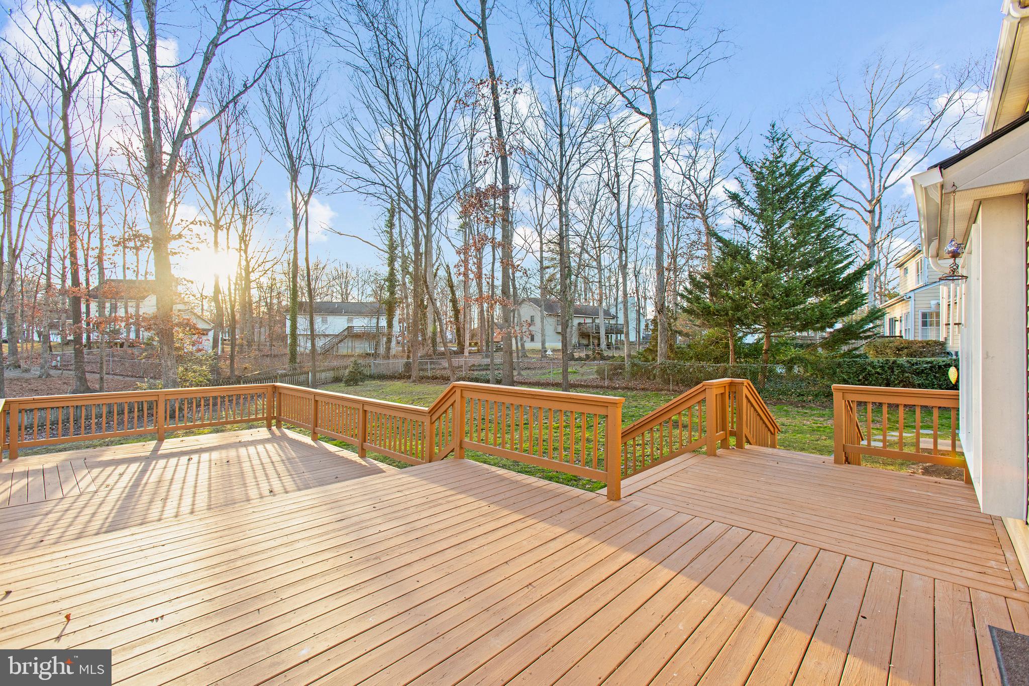 LEAVELLS CROSSING - Residential