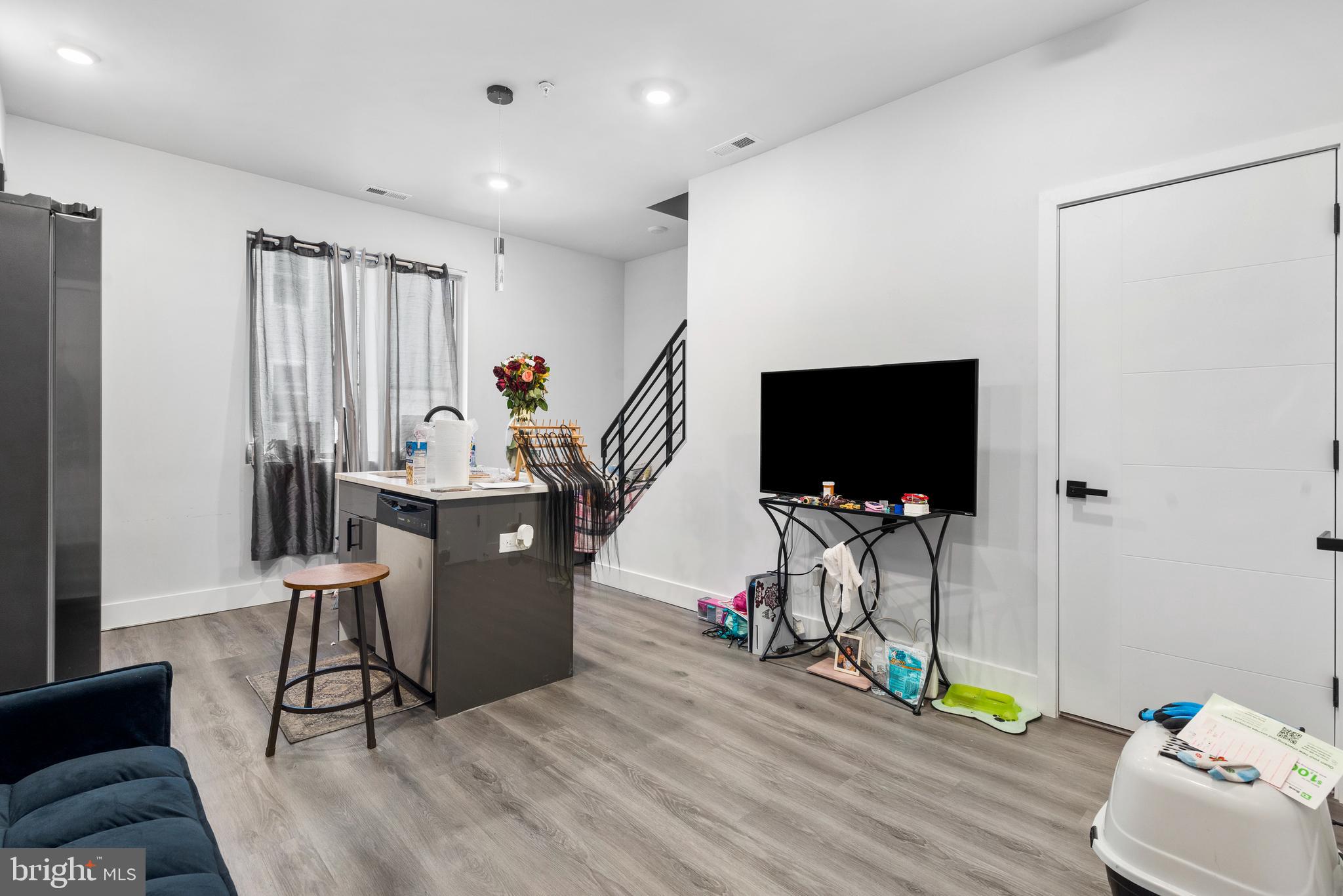 749 N 43RD STREET