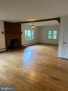 HOOT N HOLLOW - Residential Lease