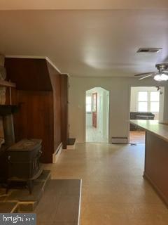 HOOT N HOLLOW - Residential Lease