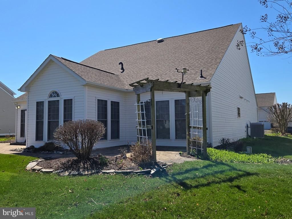 listing image 44