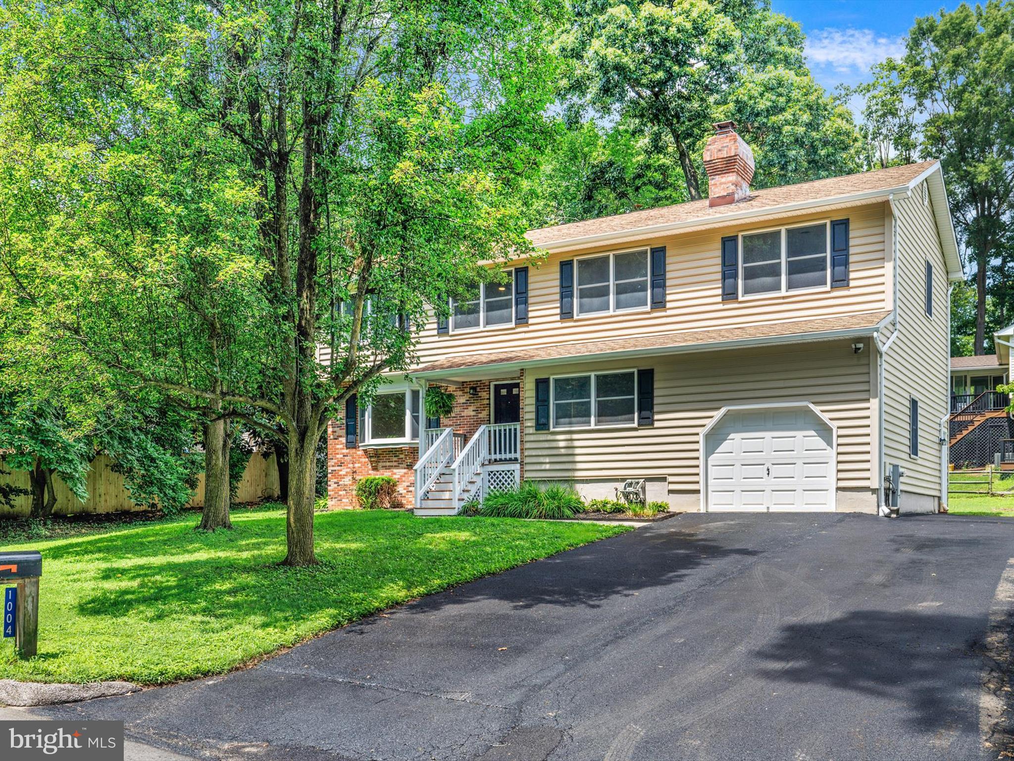 STUNNING Remodeled Colonial in Sought-After Cape St. Claire
New Kitchen, 3.5 New Bathrooms, New Flooring, Freshly Painted, New Deck, New Shed, Finished Basement, Expansive Primary En-Suite, Oversized Garage, Extra Wide Driveway, 2 Zone Heating & Cooling!
Easy Walk to Community Pool, Shopping & Schools
Whether you’re hosting in the brand-new kitchen, relaxing in the updated living spaces, staying put in your HUGE primary suite with extra large walk in closet or entertaining in your completely finished lower level, this home is move-in ready and made for EASY living. Main Level had Hardwood Floors throughout Living Room and Family room. Luxury Vinyl in Halls and Kitchen. Refreshed Front Porch, New Deck off the Back and New Extra Spacious Shed. There is an Extra Deep Garage that is deep enough to hold two smaller cars or 1 + a Workshop
Located in the highly rated Broadneck school district and just minutes from community beach, boat ramps, parks, and a vibrant shopping area—this is more than a home, it’s a lifestyle.