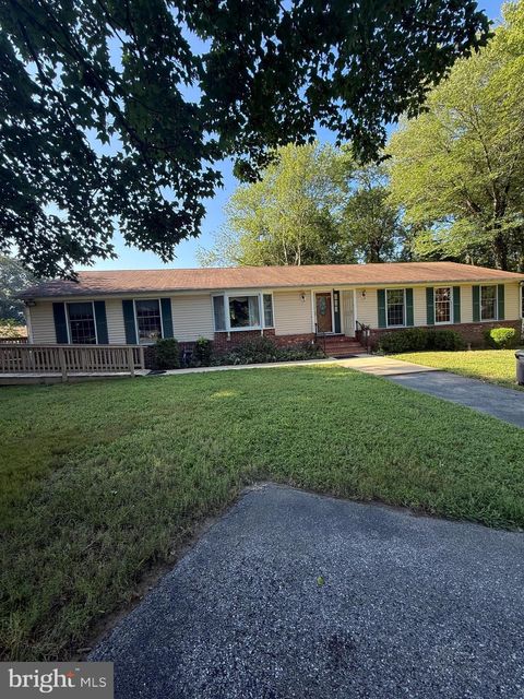 Homes For Sale - 6608 Horseshoe Road<br/> CLINTON, MD 20735