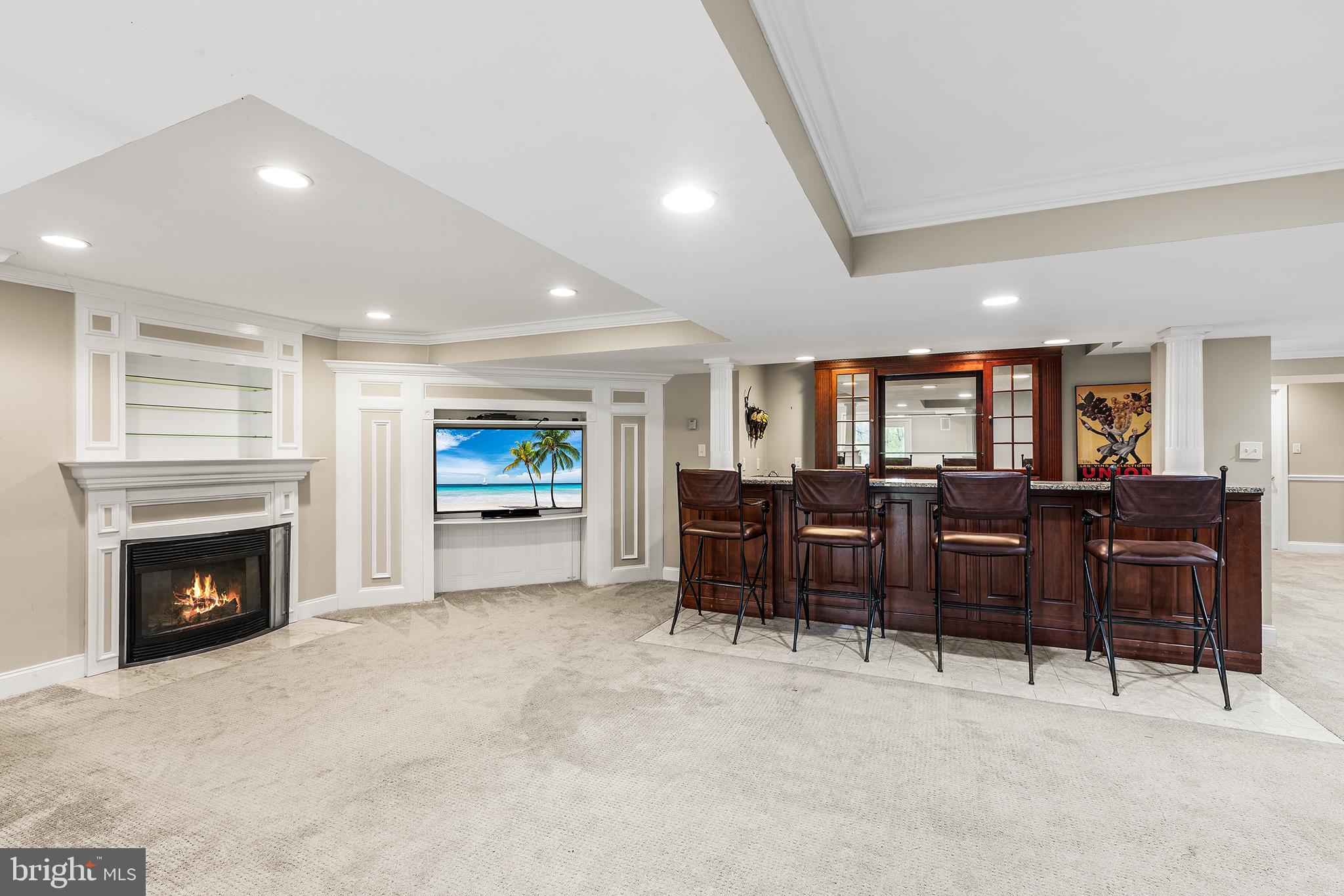 PROVIDENCE OAKS - Residential