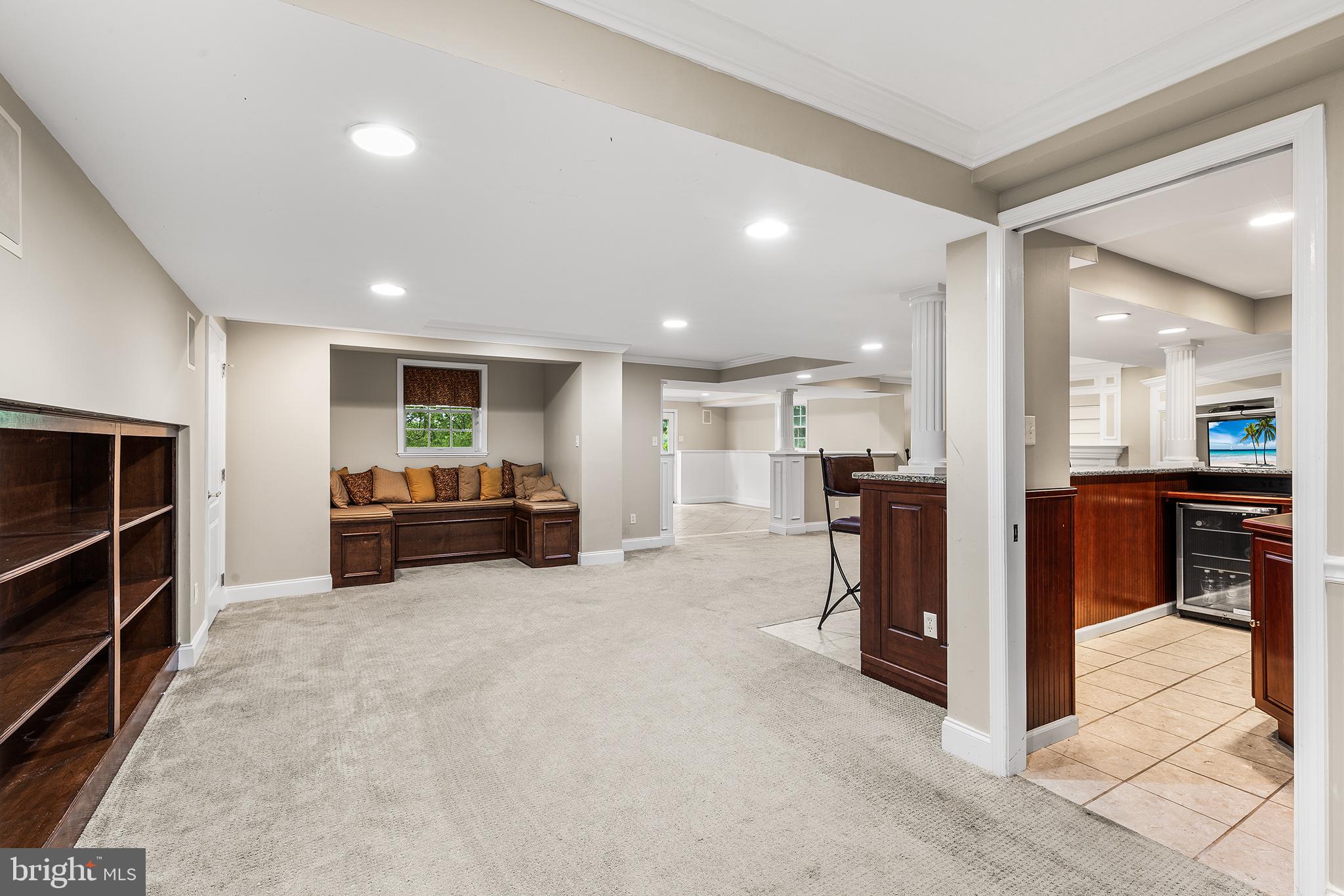 PROVIDENCE OAKS - Residential