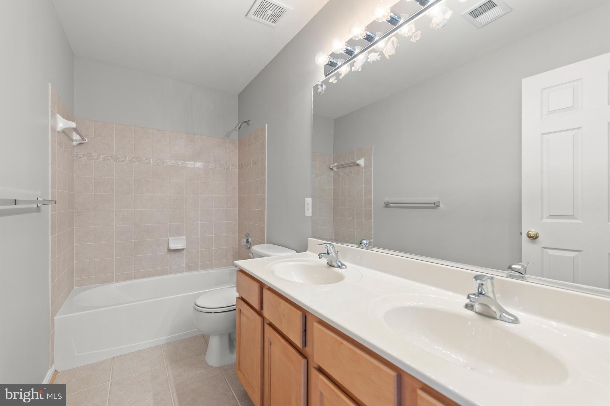 FIELDSTONE - Residential