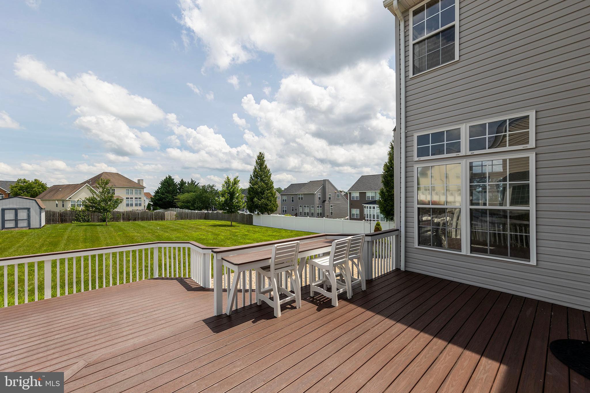 FIELDSTONE - Residential