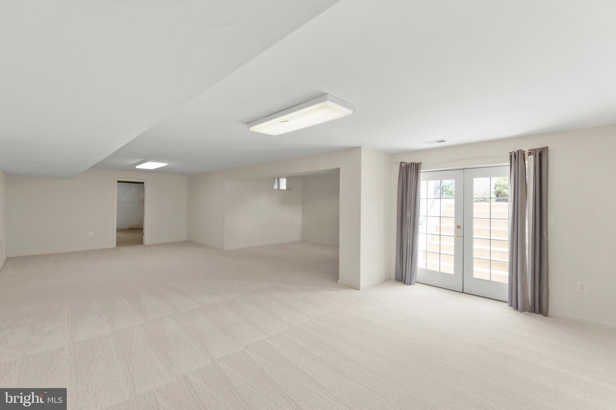 FIELDSTONE - Residential