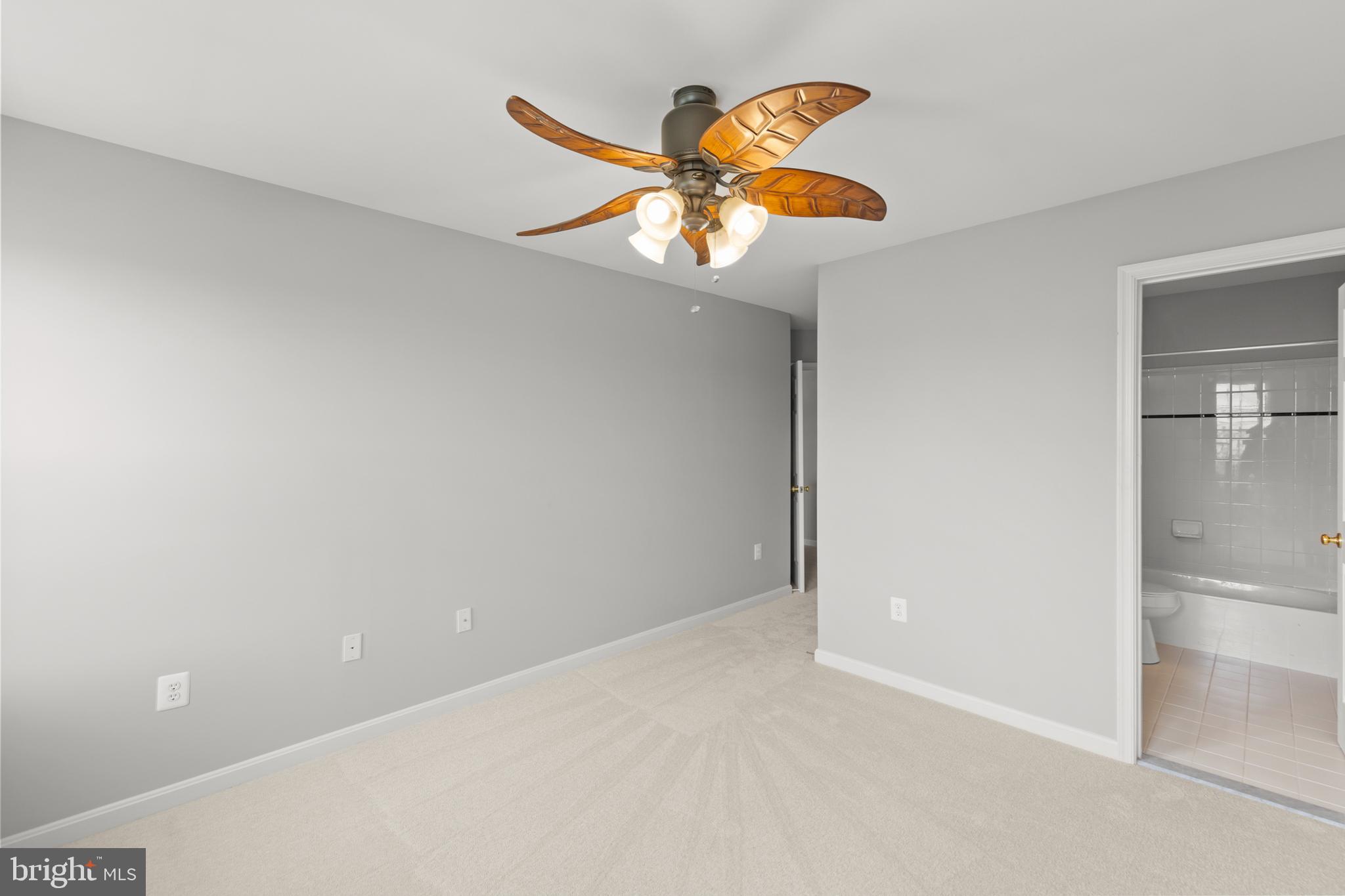 FIELDSTONE - Residential