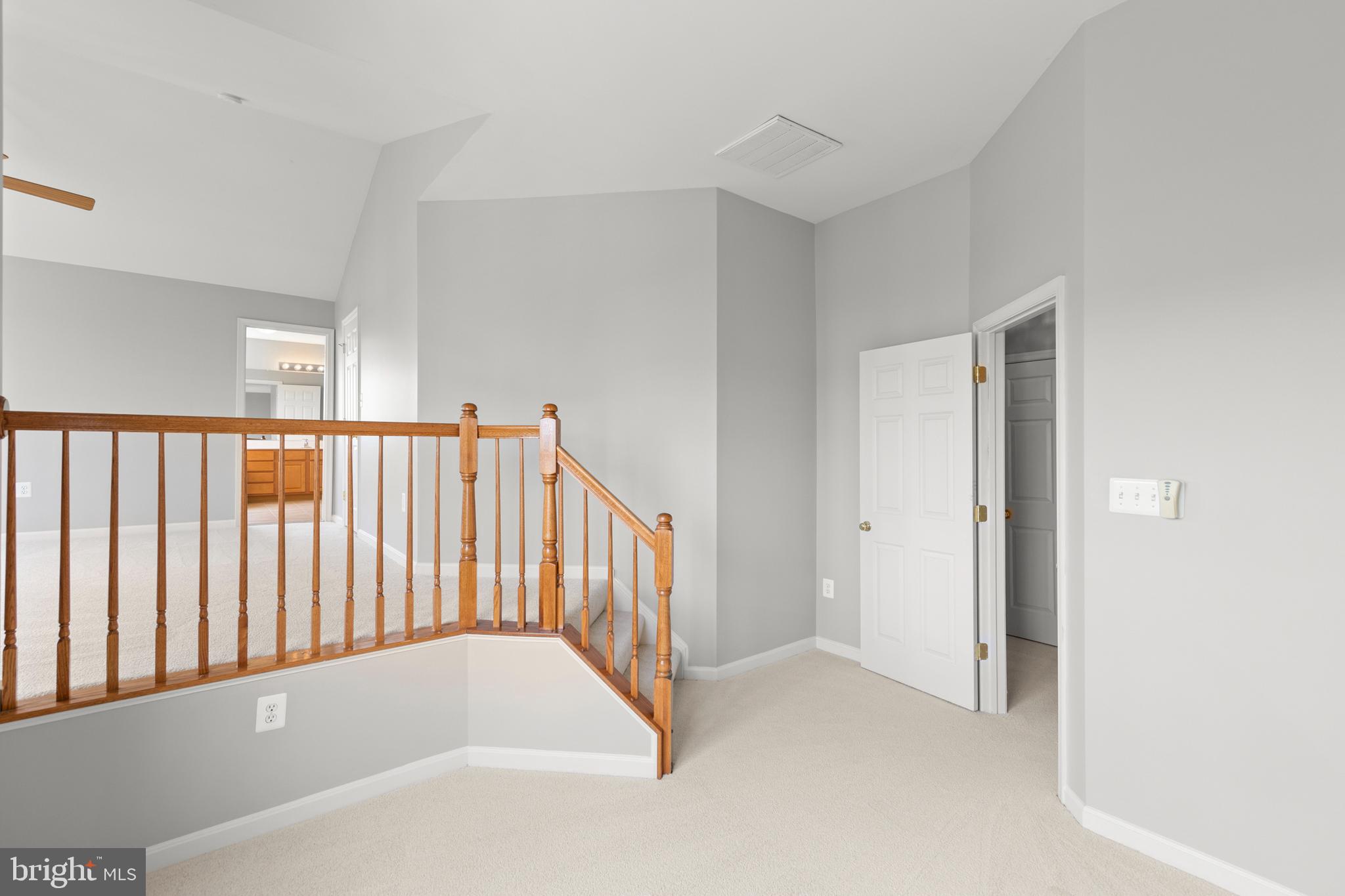 FIELDSTONE - Residential