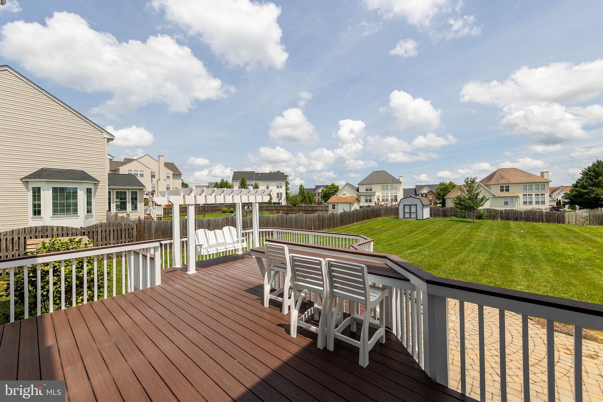 FIELDSTONE - Residential