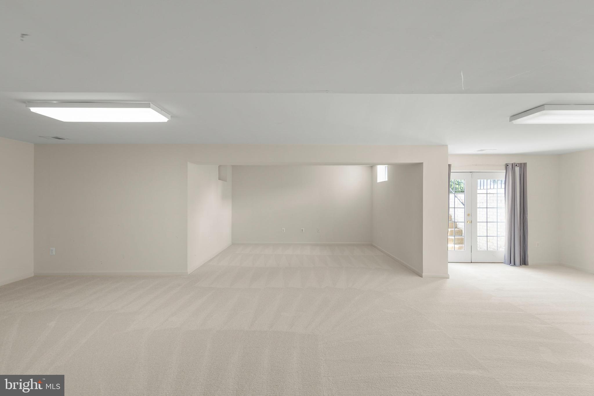 FIELDSTONE - Residential