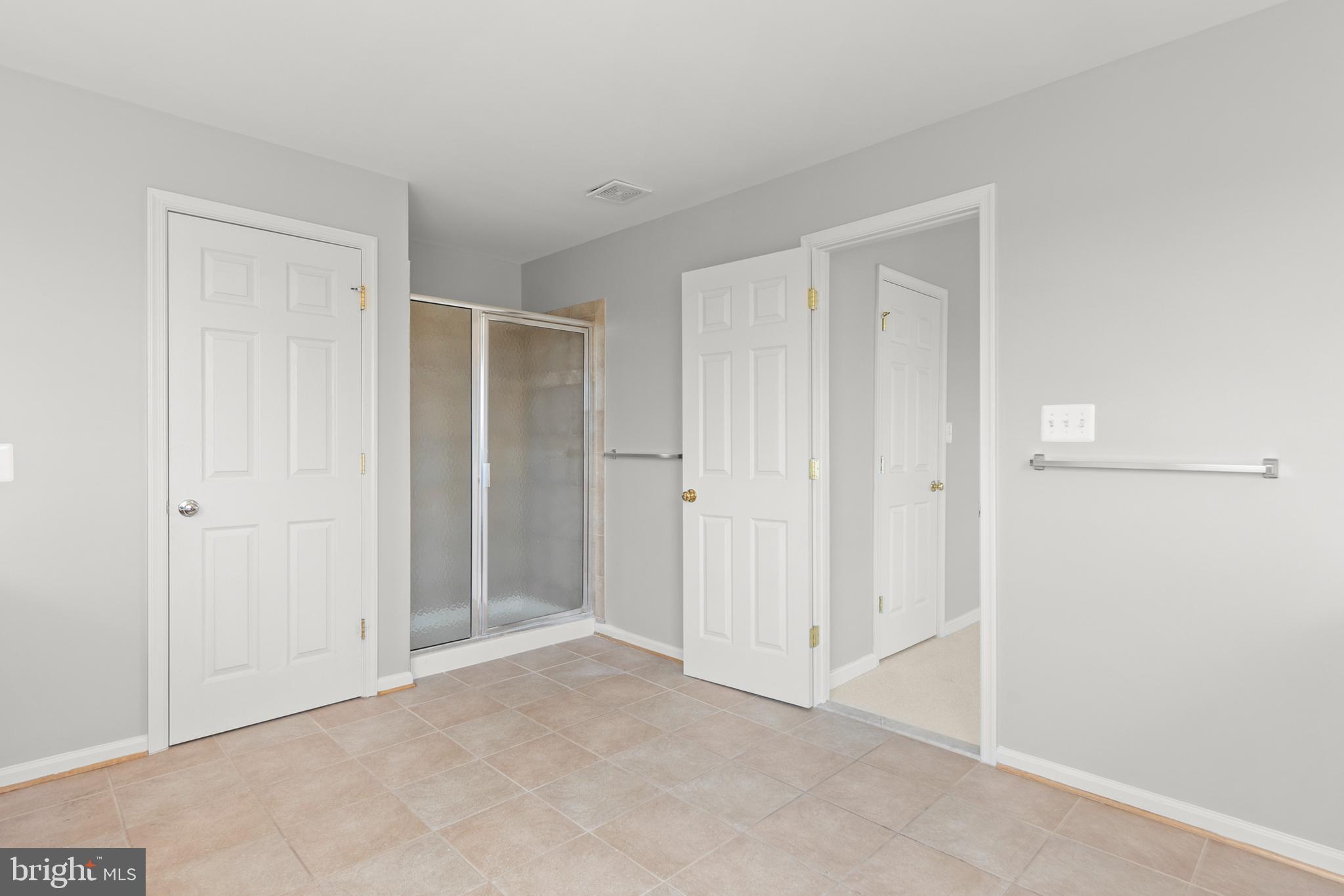 FIELDSTONE - Residential