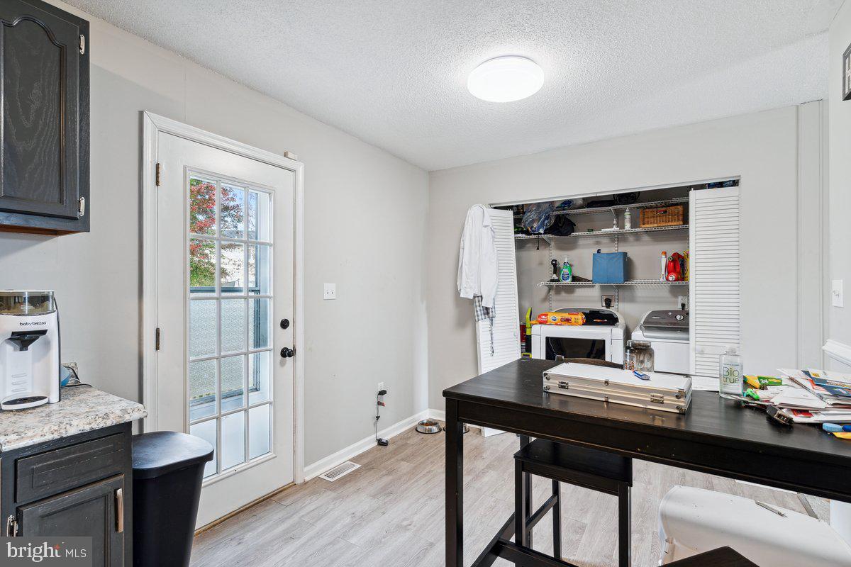 SPRINGFIELD VILLAGE - Residential