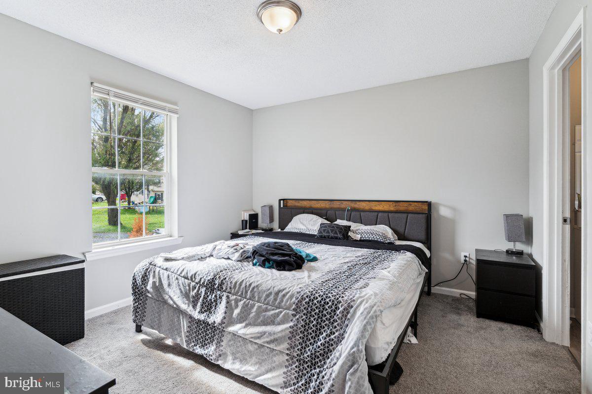 SPRINGFIELD VILLAGE - Residential