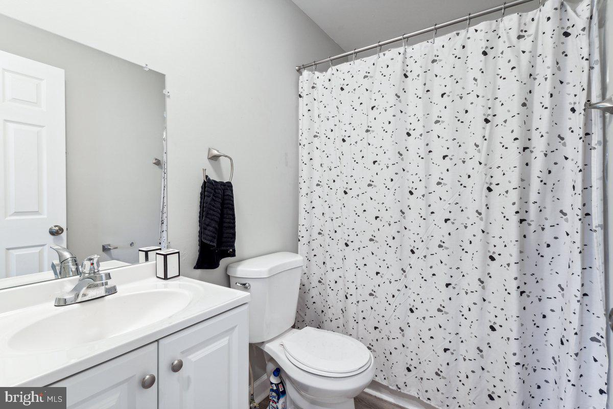 SPRINGFIELD VILLAGE - Residential