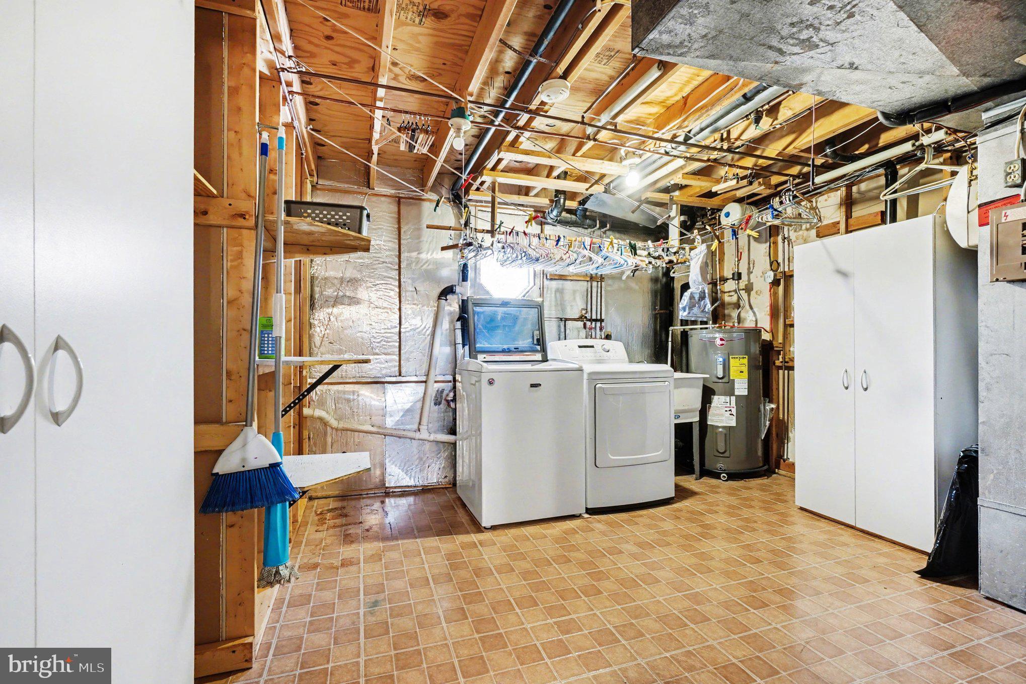 PERRY HALL GARDENS - Residential