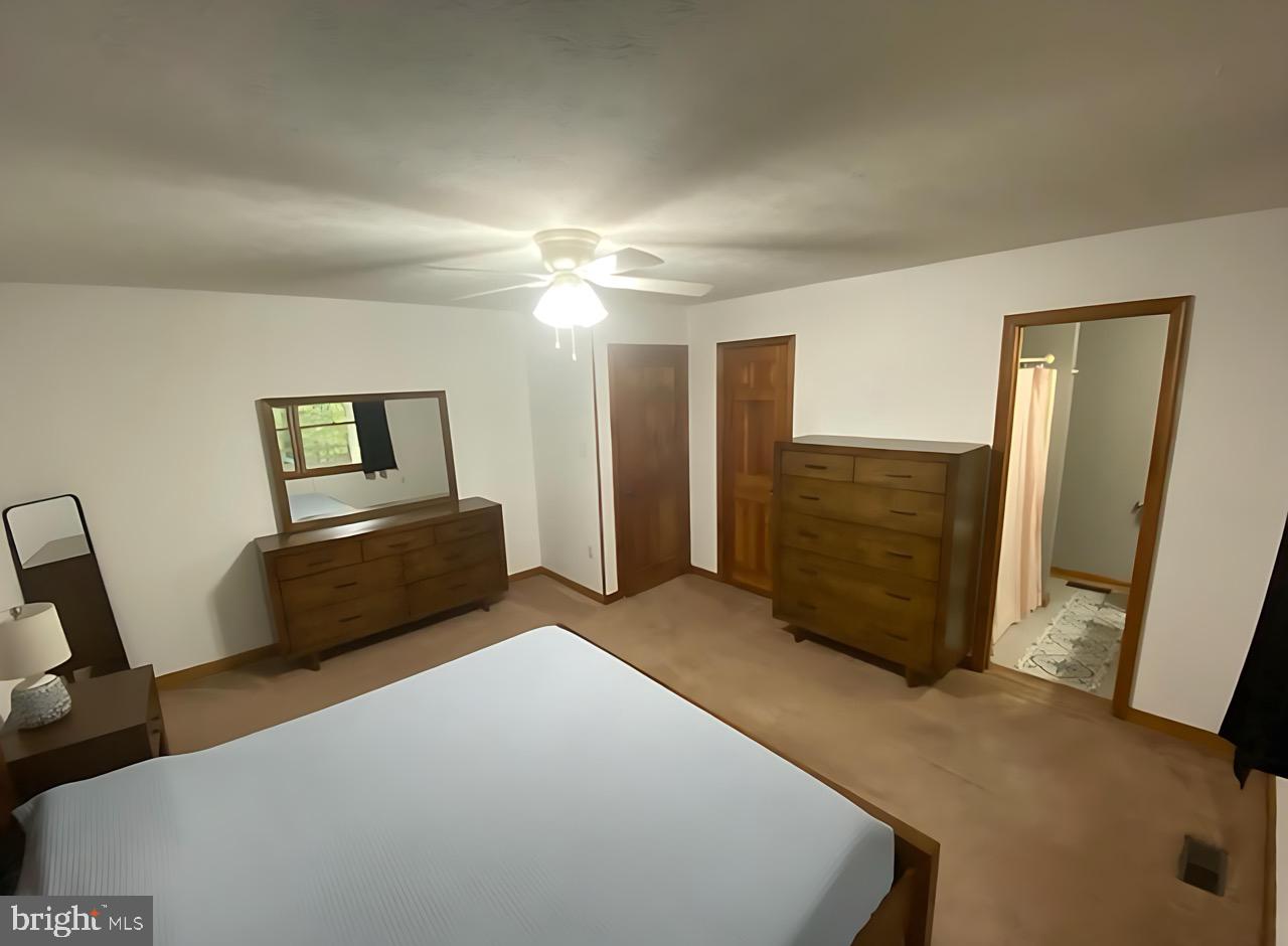 LAUREL BRANCH - Residential Lease