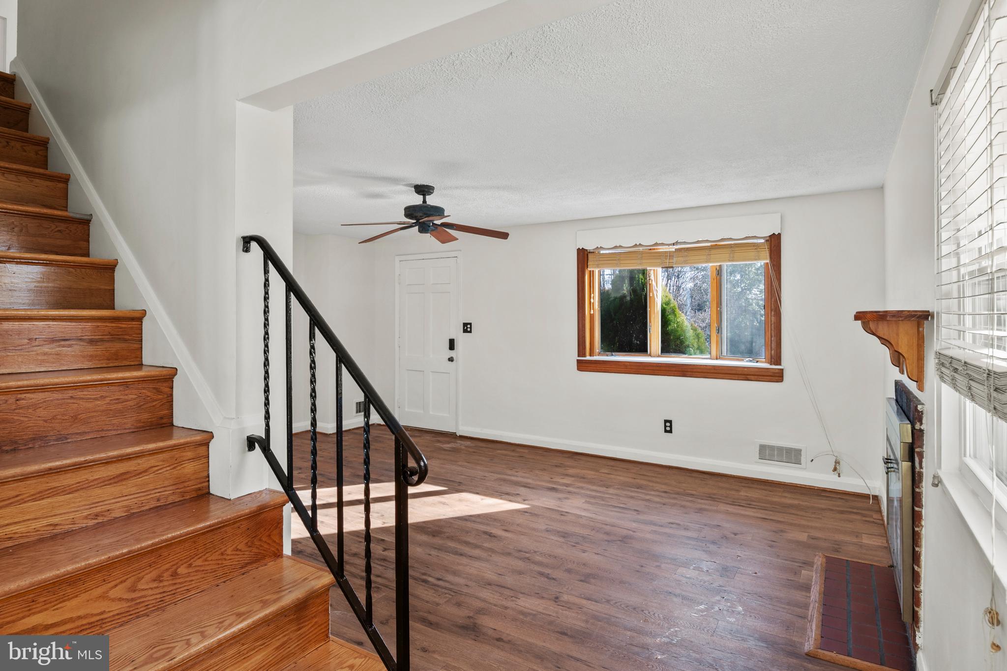 SHADY NOOK - Residential Lease