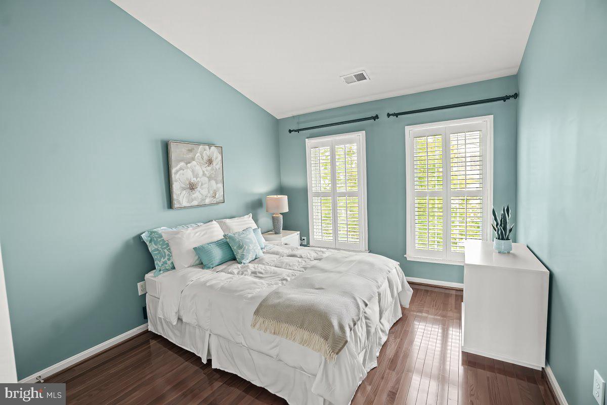 KING FARM BAILEYS COMMON - Residential