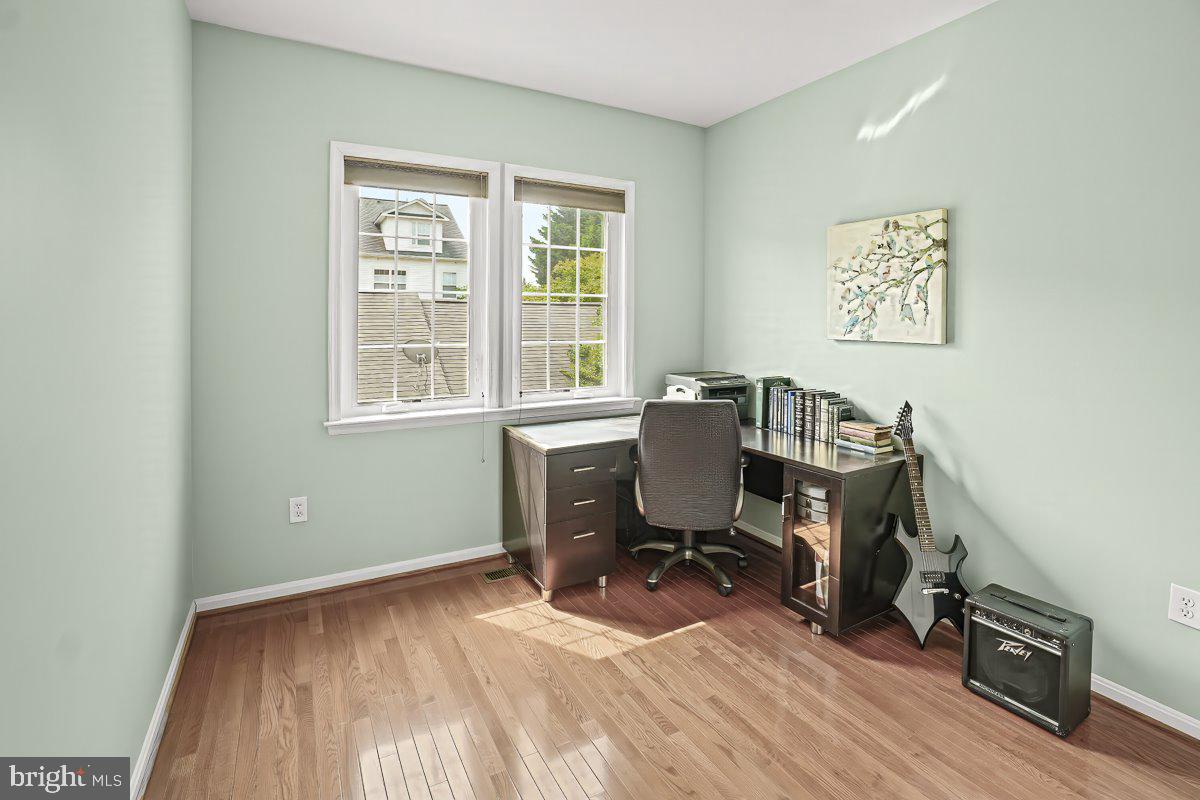 KING FARM BAILEYS COMMON - Residential