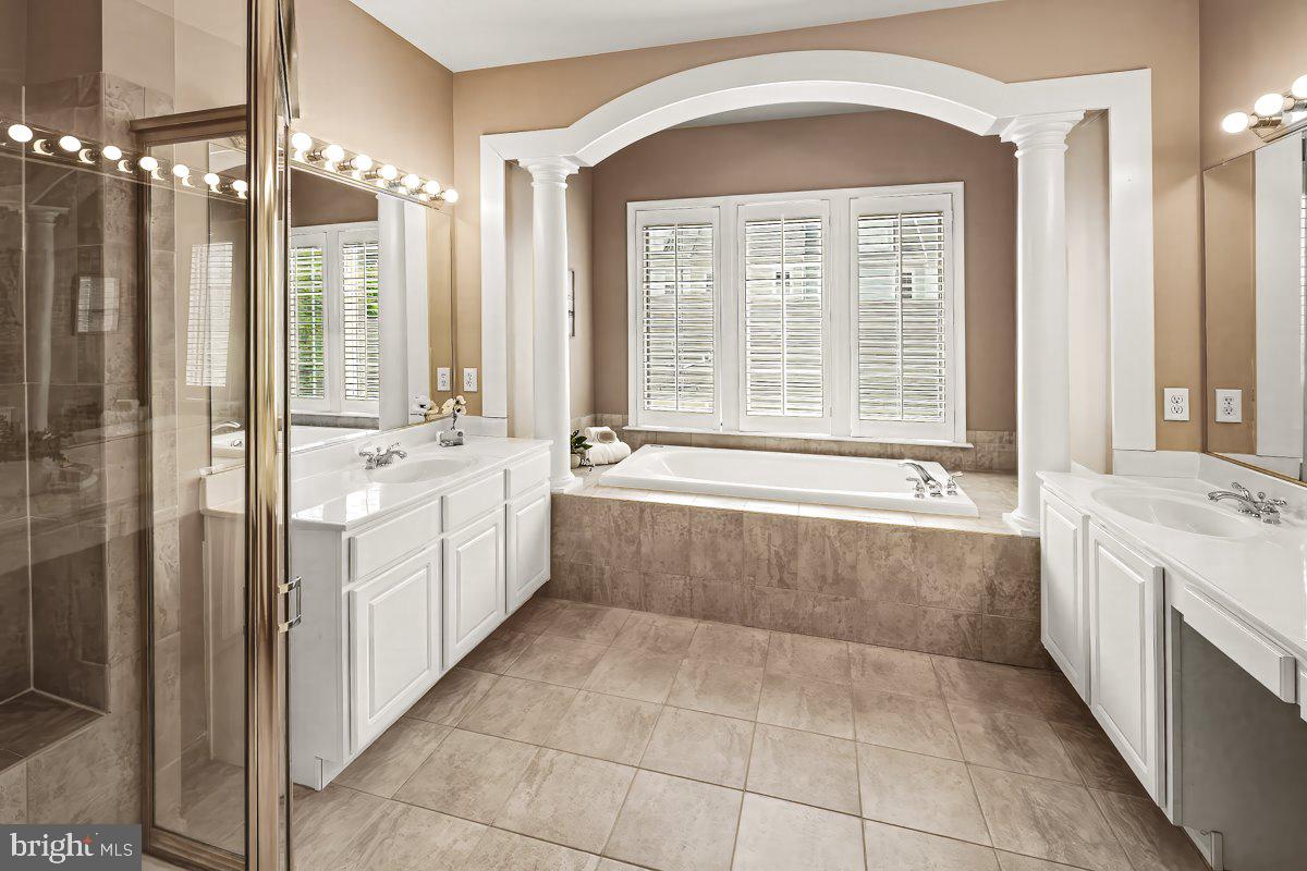 KING FARM BAILEYS COMMON - Residential