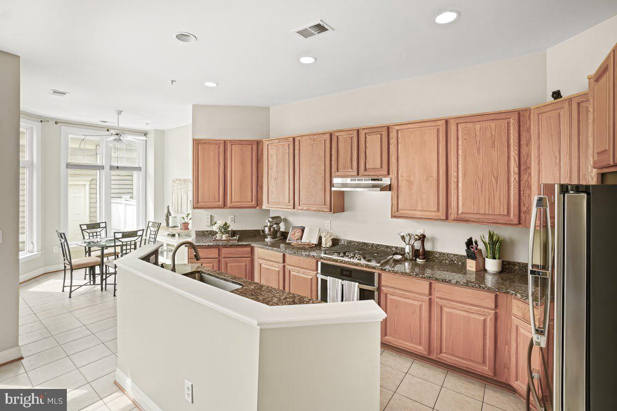 KING FARM BAILEYS COMMON - Residential