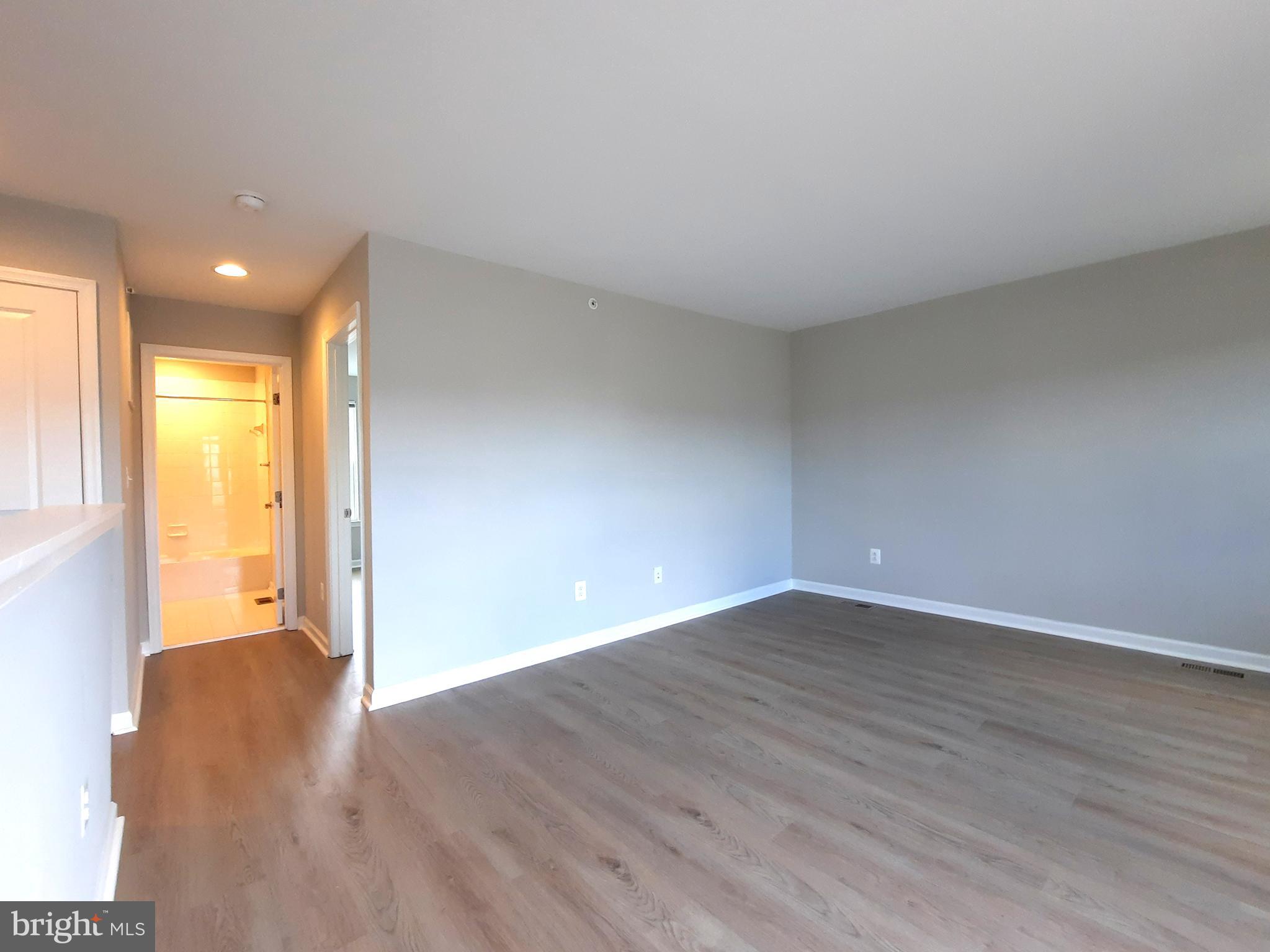 WESTMOORE - Residential Lease