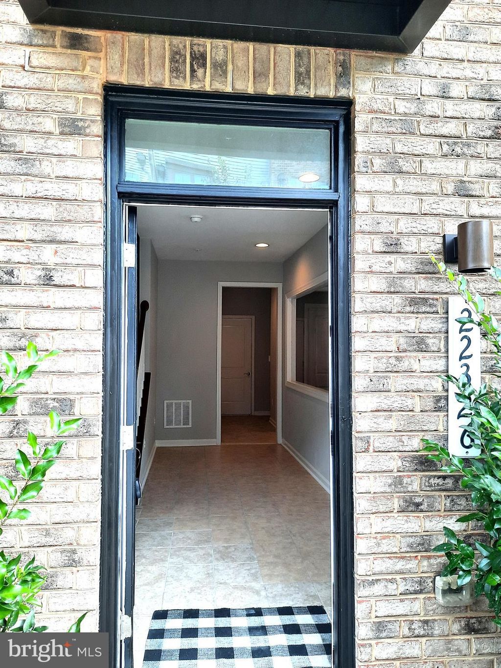 Photo of 22326 Tees Terrace, ASHBURN, VA 20148 (MLS # VALO2108878)