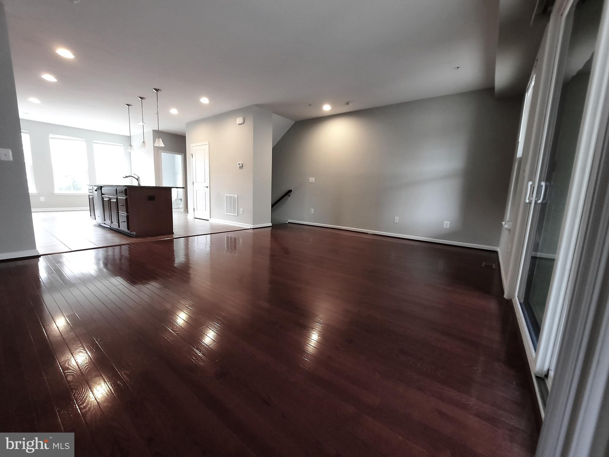 WESTMOORE - Residential Lease