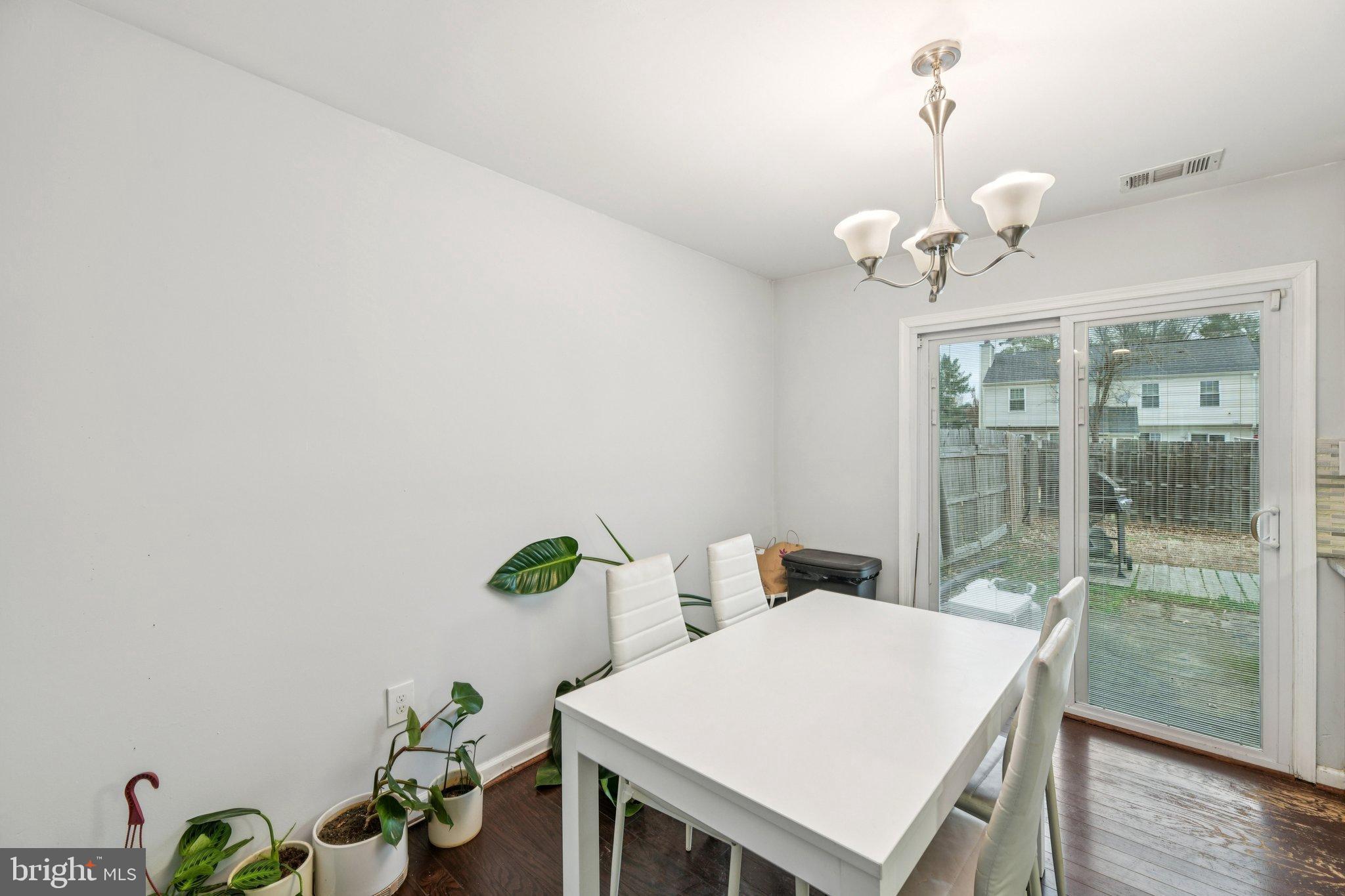 LAKE VILLAGE MANOR - Residential