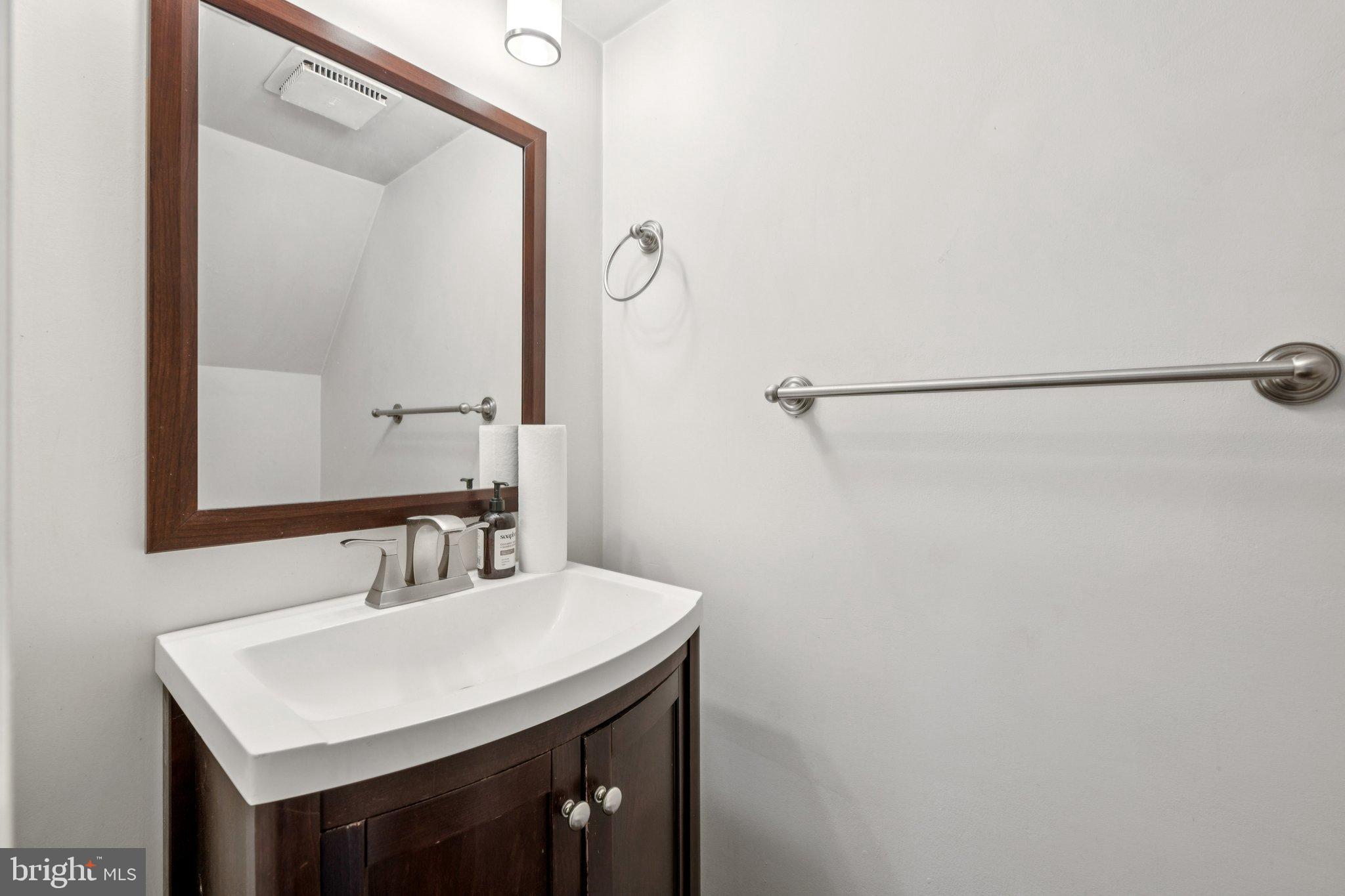 LAKE VILLAGE MANOR - Residential