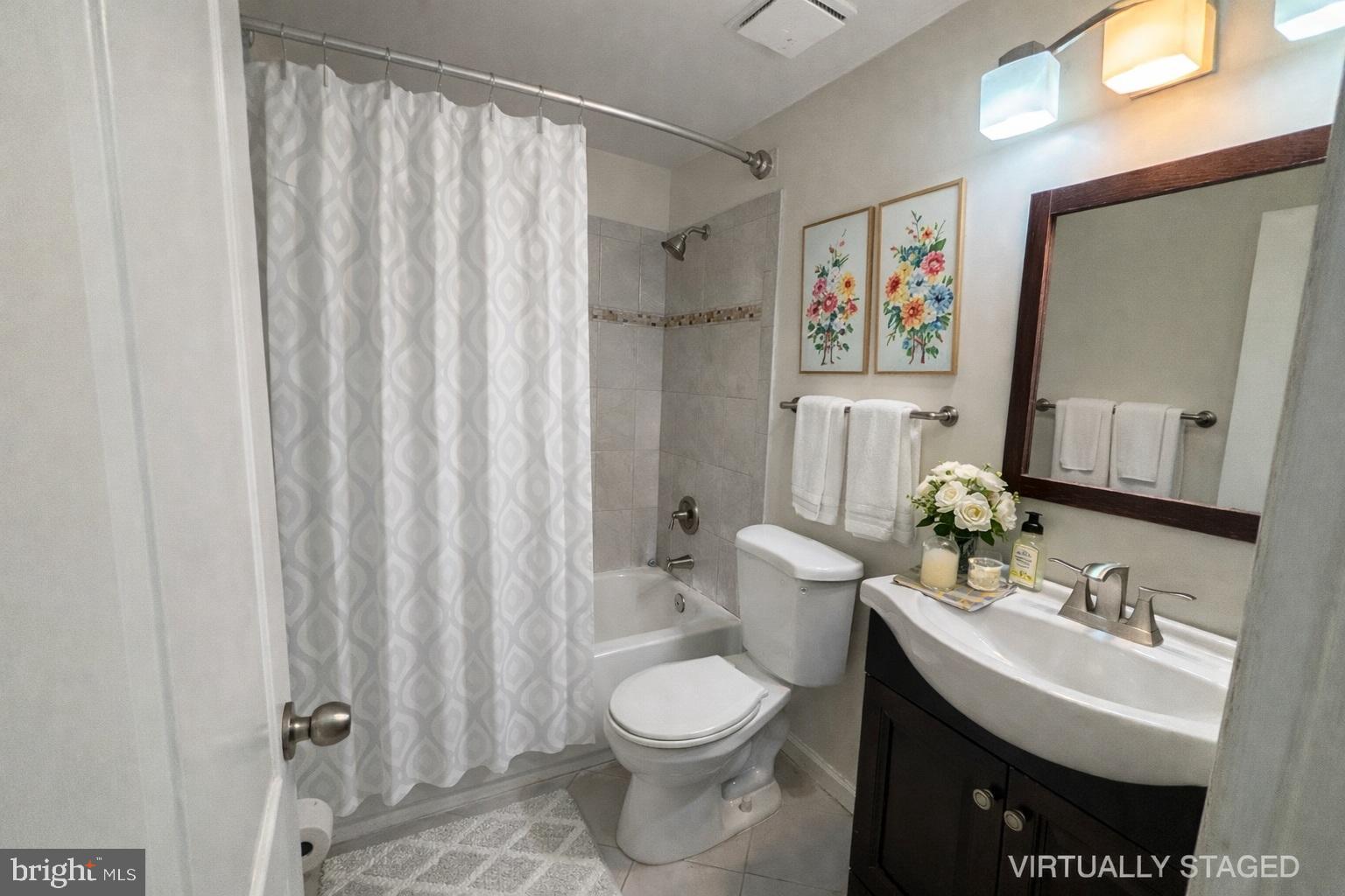 LAKE VILLAGE MANOR - Residential