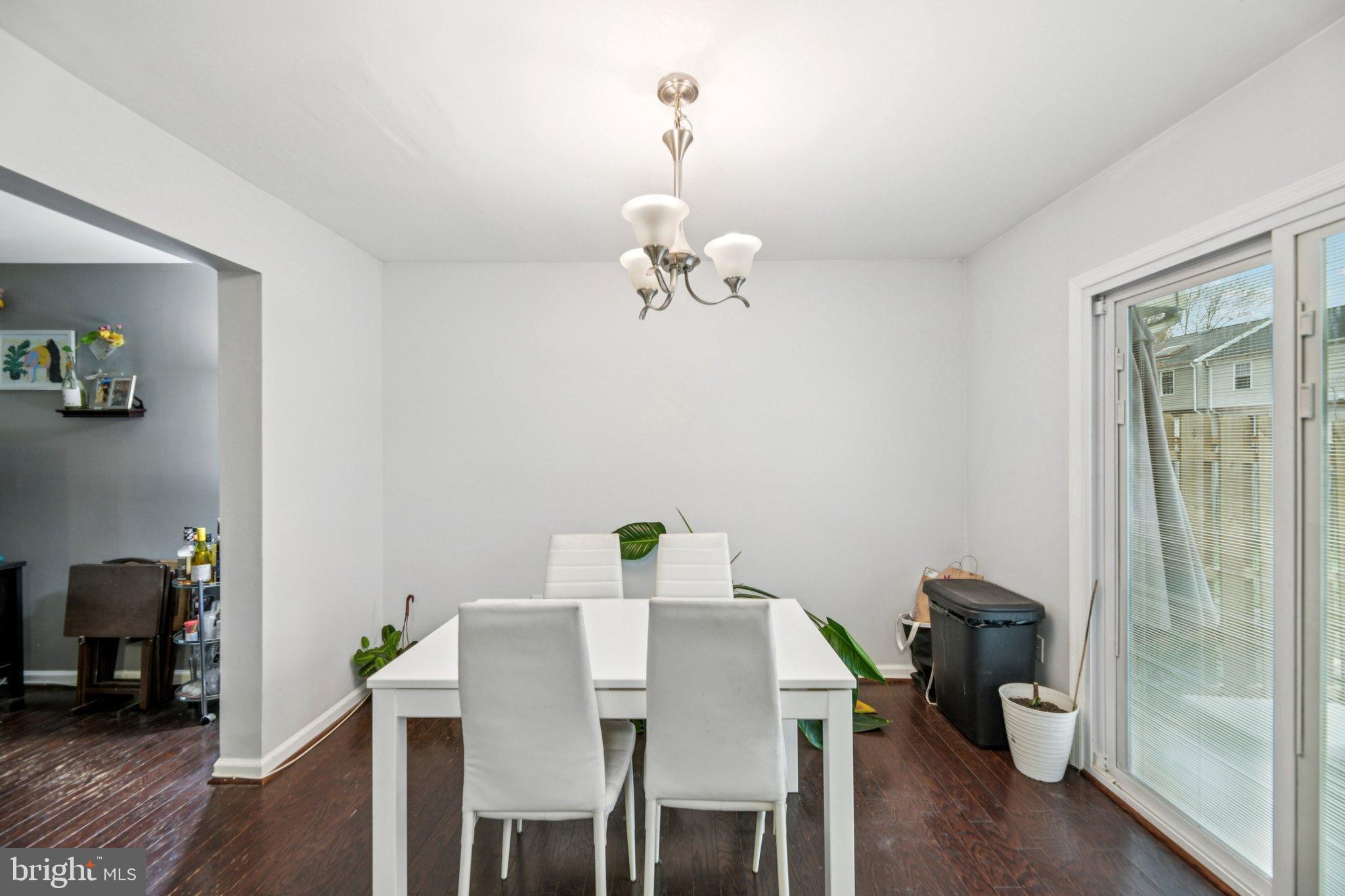 LAKE VILLAGE MANOR - Residential