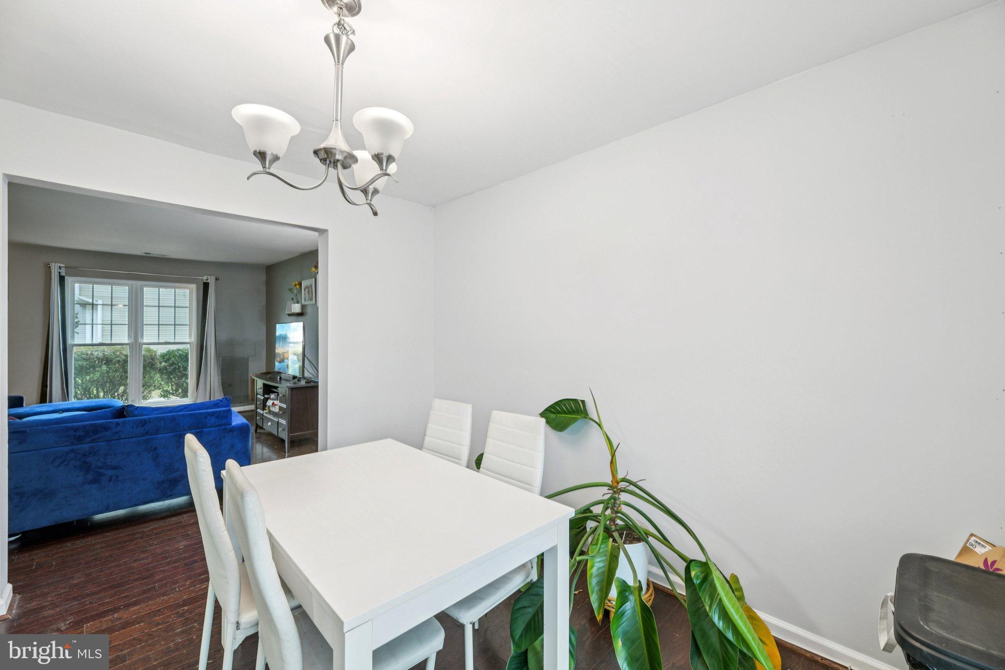 LAKE VILLAGE MANOR - Residential