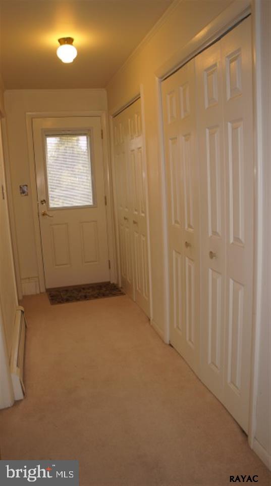 ARLINGTON PARK - Residential