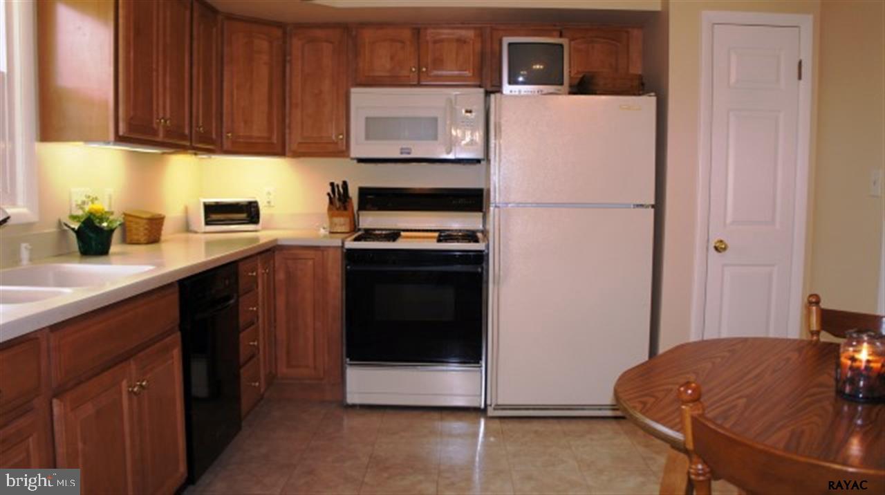 ARLINGTON PARK - Residential