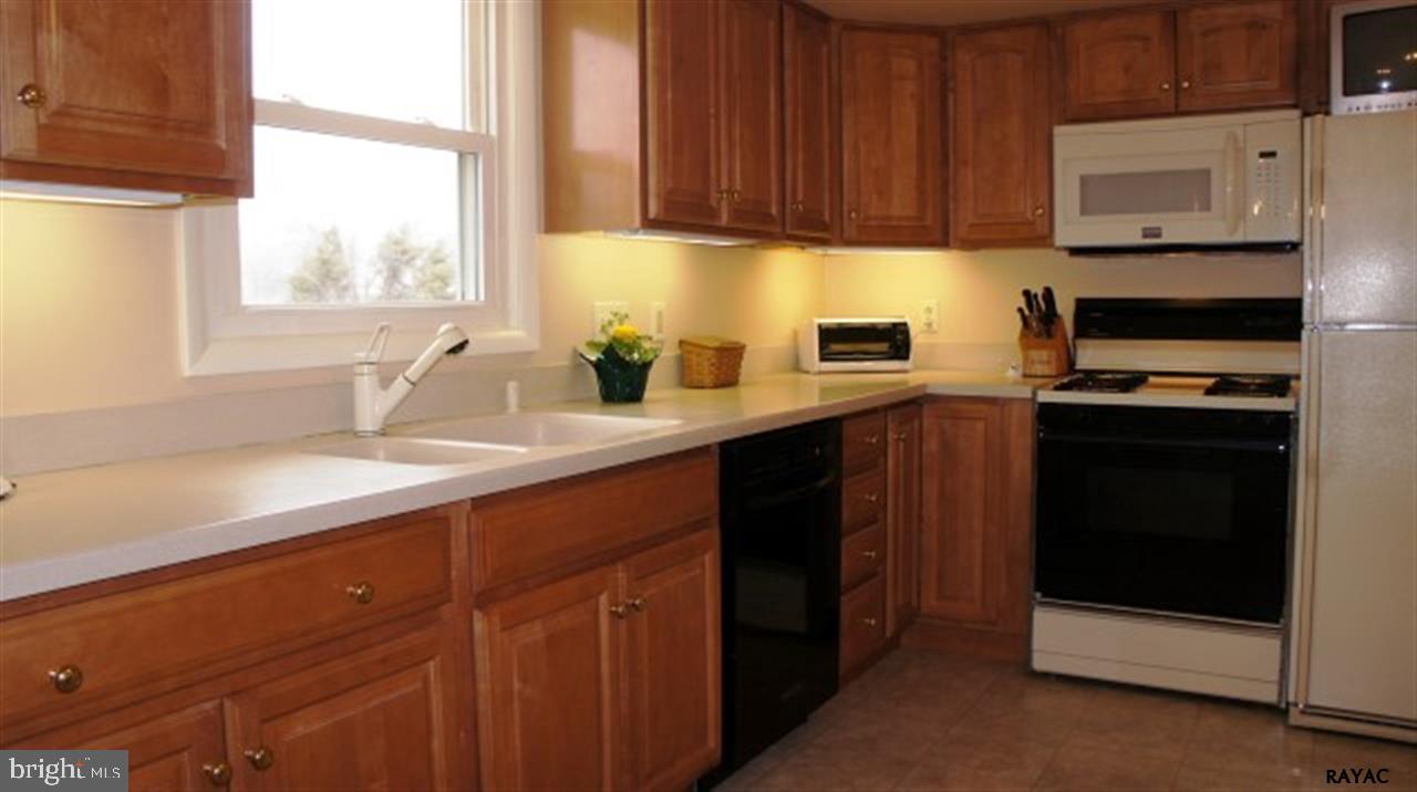 ARLINGTON PARK - Residential