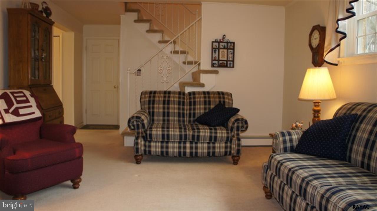 ARLINGTON PARK - Residential