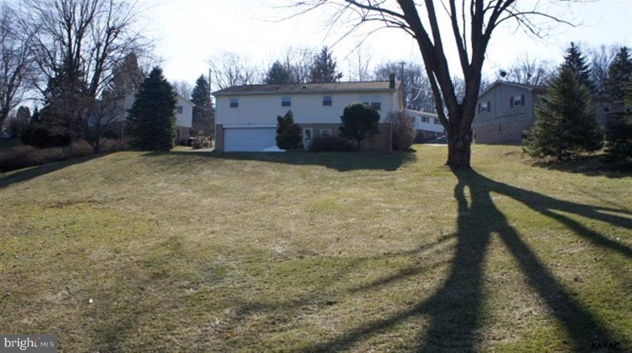 ARLINGTON PARK - Residential