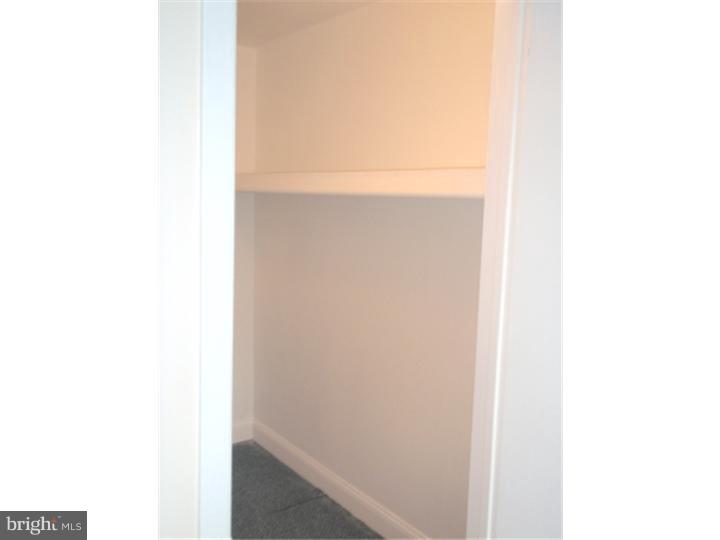 WOOD HOLLOW - Residential Lease