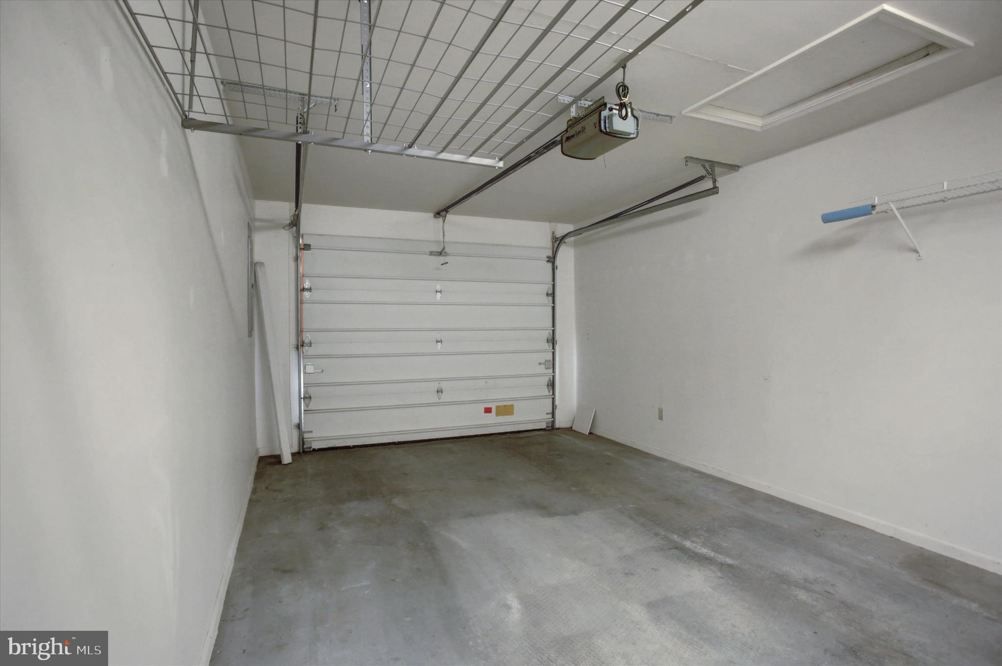 MAJESTIC RIDGE - Residential Lease