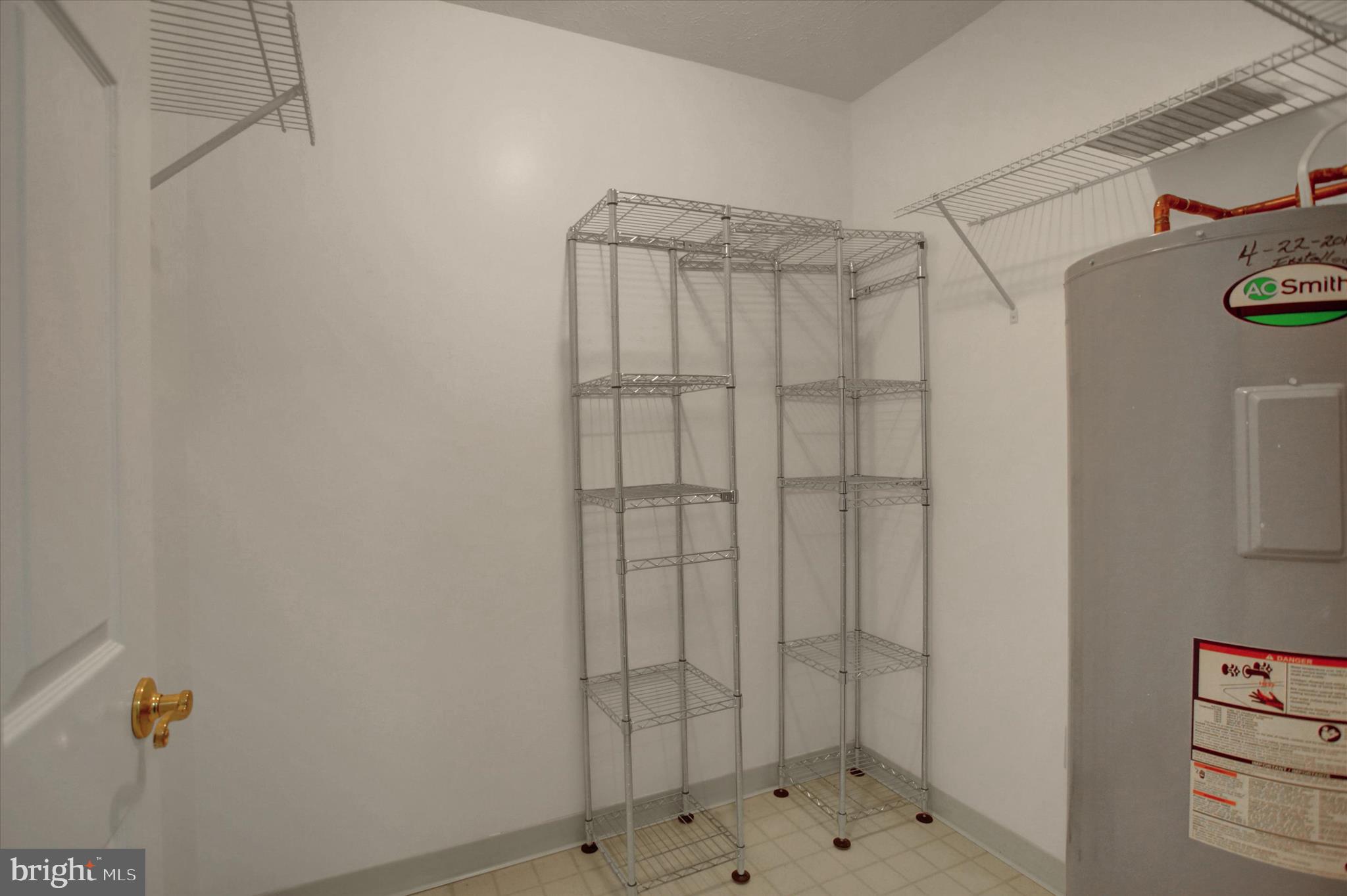 MAJESTIC RIDGE - Residential Lease