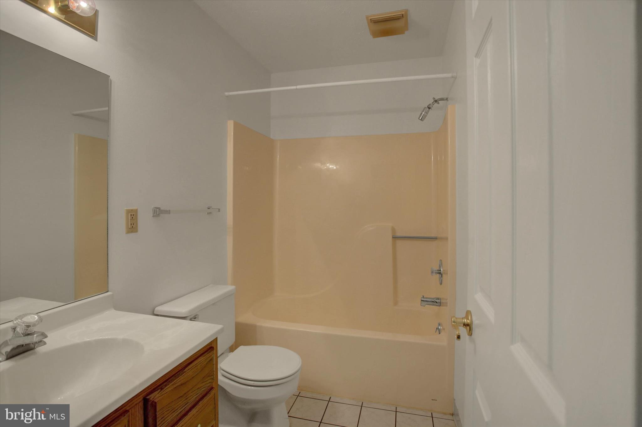 MAJESTIC RIDGE - Residential Lease